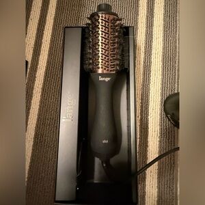 L'ange Round Hot Air Brush in Black and Rose Gold